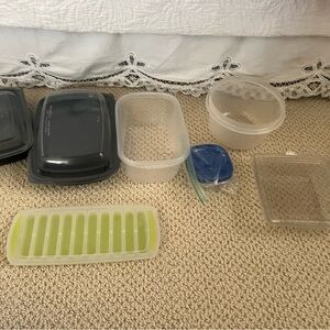 Storage containers bundled